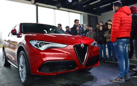 Alfa Romeo Stelvio, arriva il 2.2 diesel da 180 CV